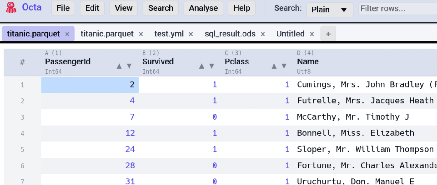 Tabs and folder sidebar
